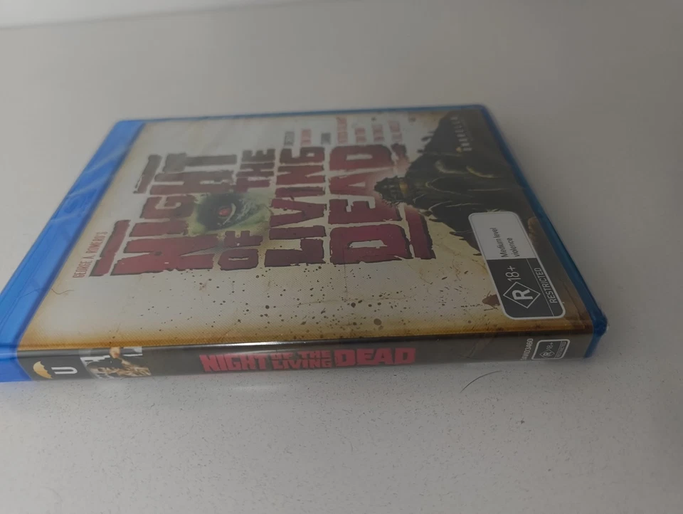 Night Of The Living Dead Blu-ray 1990 Tom Savini & George A Romero New & Sealed  - image 3 of 4