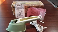 Osrow Steamstress Vintage SB15 Fabric Steam Iron Original Packaging