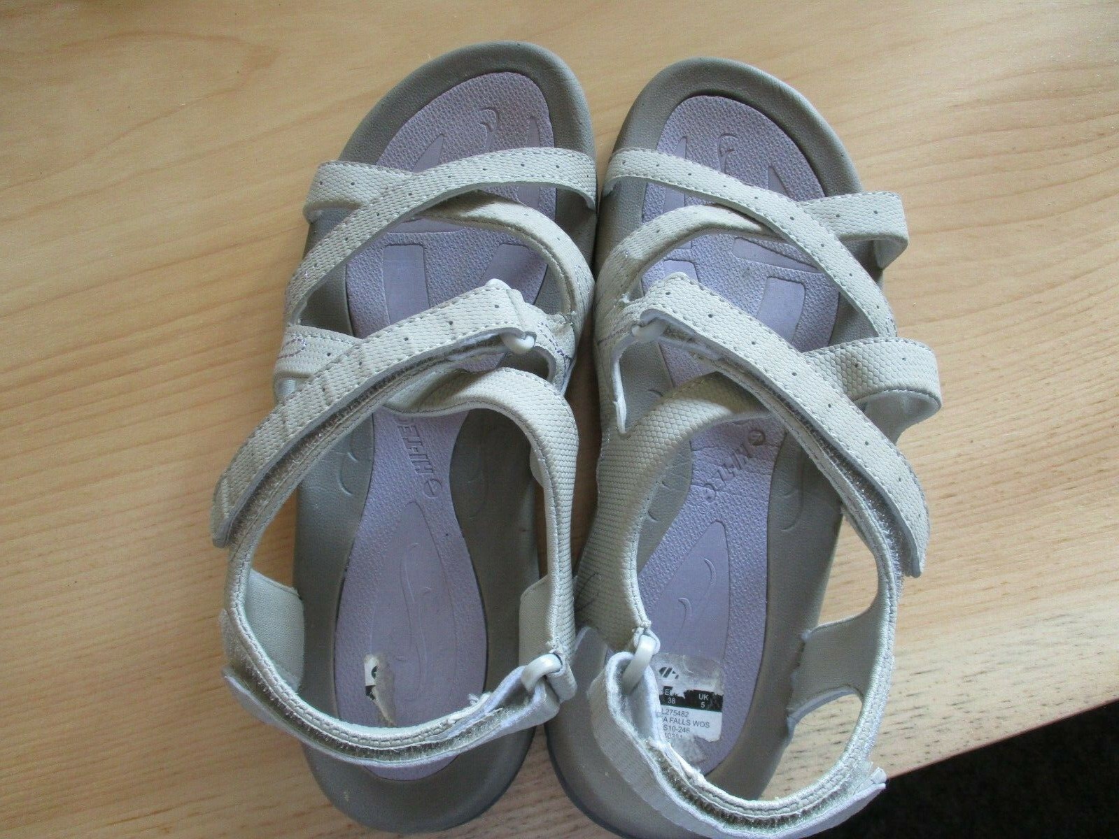 HI-Tec Waimea Falls Walking Sandal Size 7 | eBay