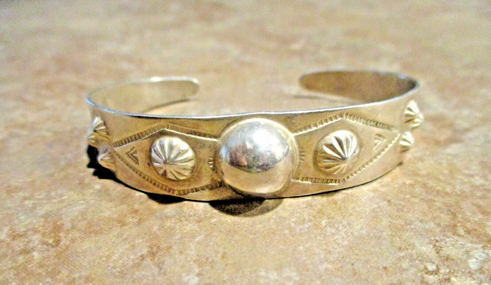 FINE Old Fred Harvey Era Bell Navajo Sterling Sil… - image 1
