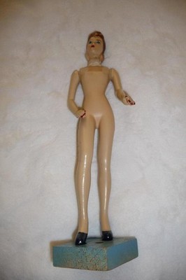 LATEXTURE Wooden 12'' Doll Mannequin ~ Vintage 1940s Simplicity FashionDol
