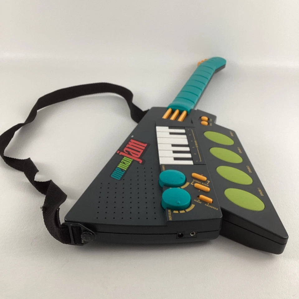One Man Jam Electronic Guitar Musical Instrument Keyboard Drum Vintage 1996 Toy - Image 4 of 4