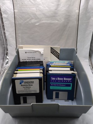 Lot Of (50+) MS-Dos Various 3.5'' Floppy Disk Collection With Container