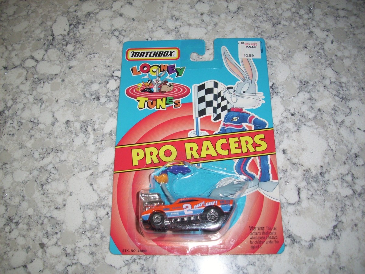 MIP Matchbox Looney Tunes Pro Racers Road Runner Dodge Challenger