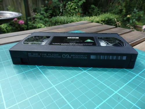 Dr Who, Time-Flight starring Peter Davison on VHS Video - Picture 7 of 12