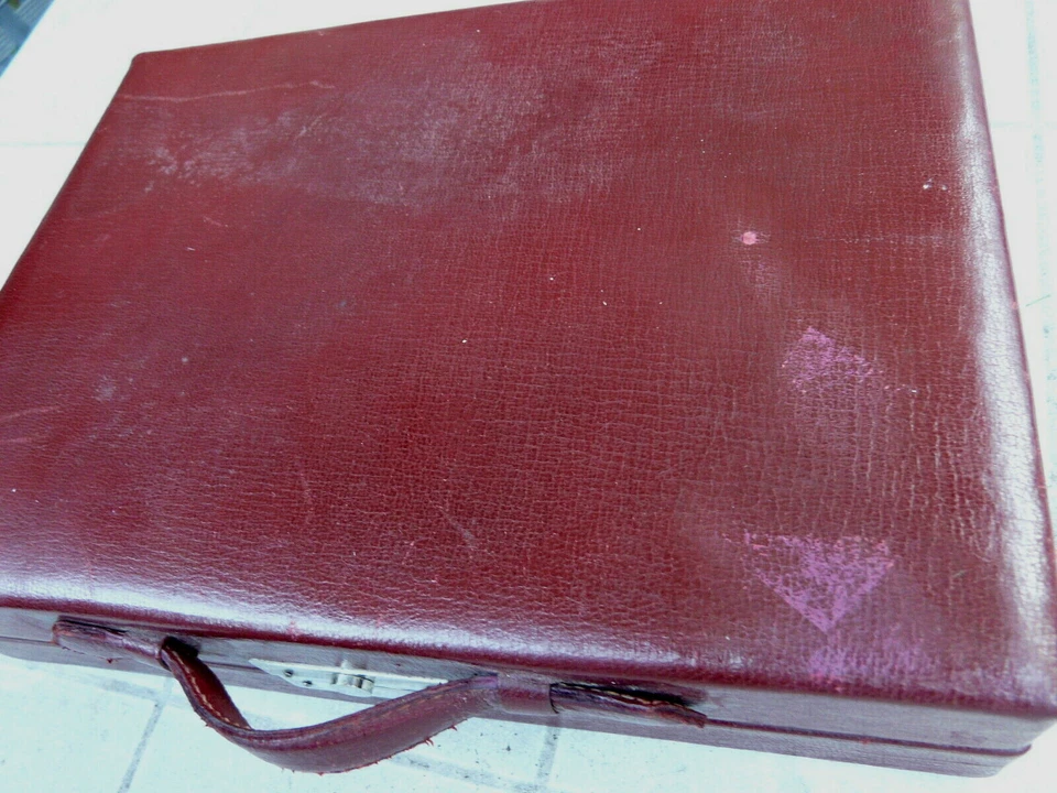 Ancienne Valise, trousse de toilette, en cuir  - Photo 2/4