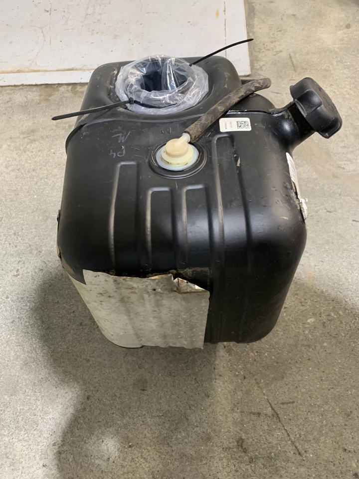 ASM., TANQUE DE COMBUSTIBLE - 2015 Polaris Ranger 570 51735 Foto 4 de 4