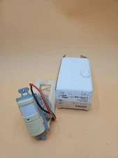 Wattstopper WS-120/277-I (IVORY) Automatic PIR Wall Switch. ENERGY SAVING SENSOR