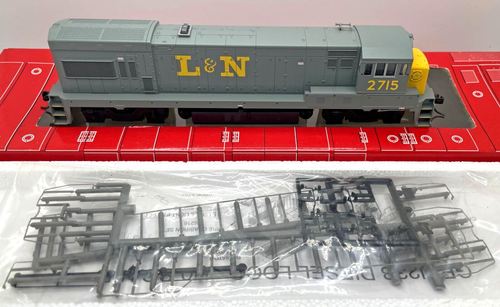 HO ATLAS 8670 GE U23B LOUISVILLE & NASHVILLE L&N 2715 - Picture 2 of 3
