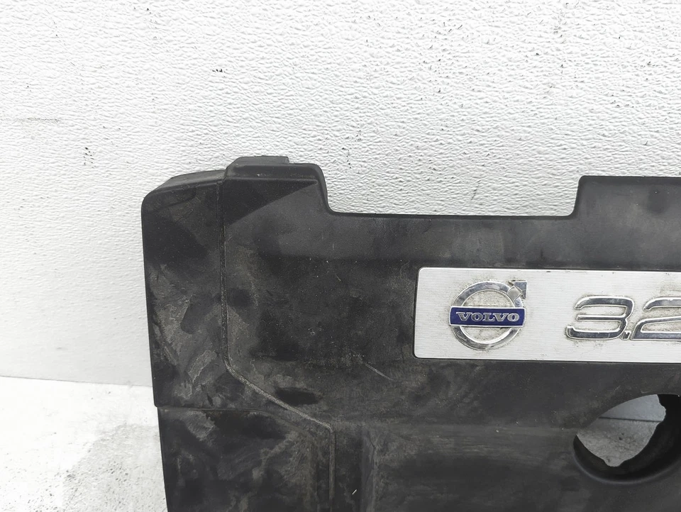 2010-2015 Volvo Xc60 3.2L Engine Cover Maintenance Lid 30757827 - Image 2 of 4