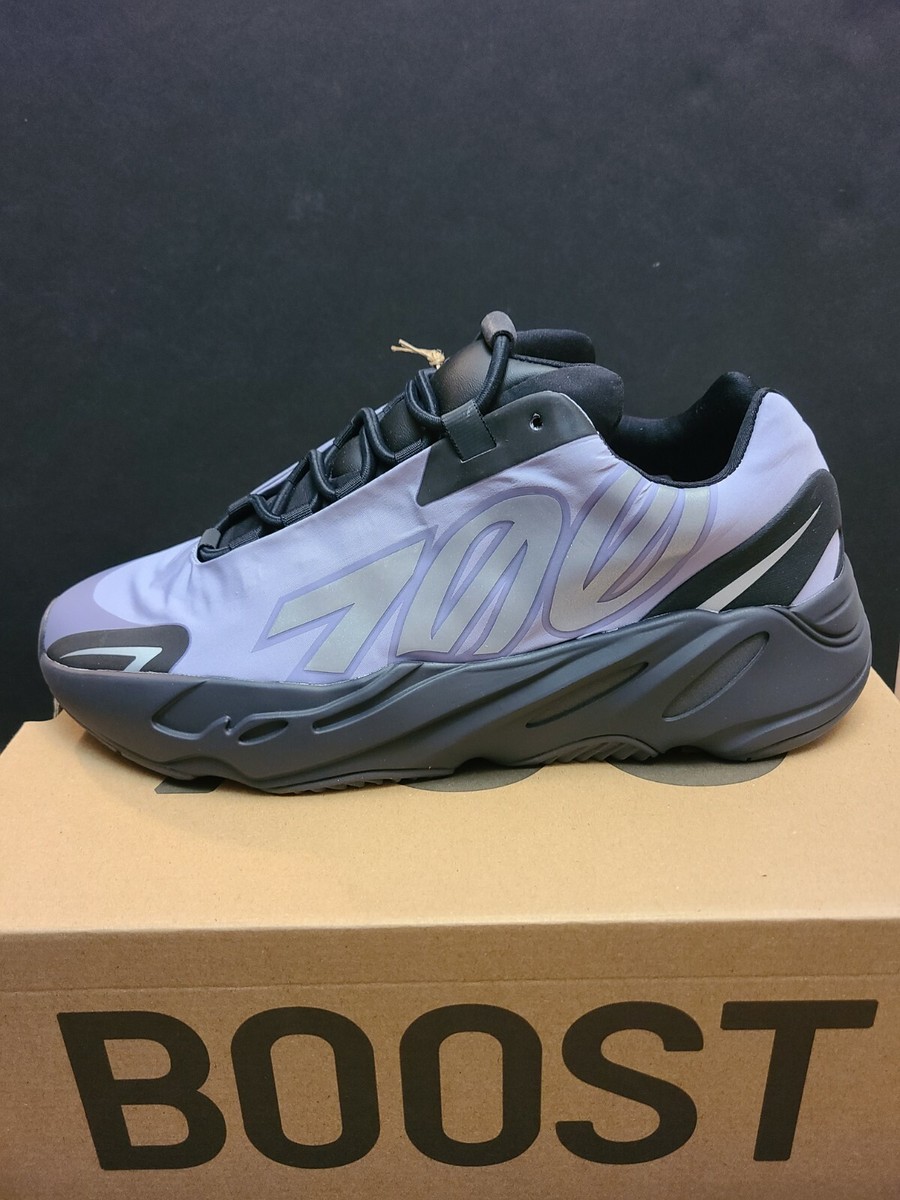 adidas gazelle silver green womens adidas Yeezy Boost 700 MNVN Geode – YankeeKicks Online