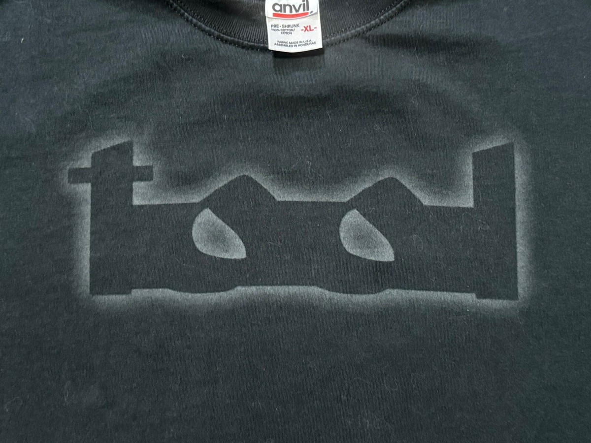 Vintage Tool Band 2001 Concert Tour Graphic T-Shirt (XL) | eBay