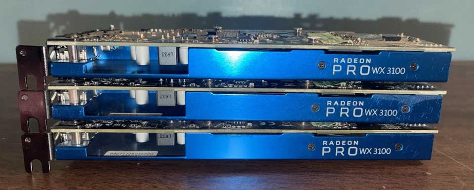 AMD Radeon Pro WX 3100 4GB GDDR5 2x Mini Display Port 1x DP Graphics Card Lot: 3 - Image 2 of 3