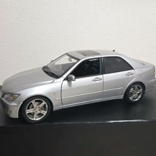 AutoArt Toyota Altezza 1/18 RS200 Genuine Parts #QY7I3N