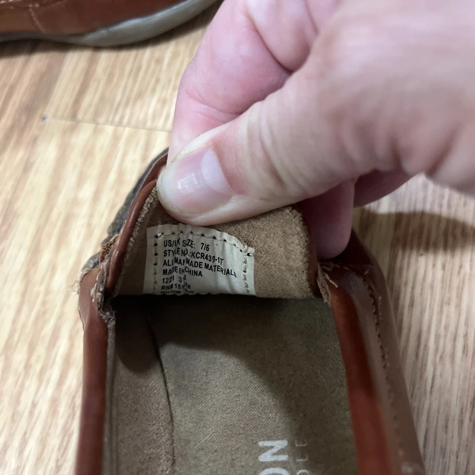 Mocasines Reaction Kenneth Cole Talla 7 Niño Pequeño Marrón Sin Cordones Materiales Hechos por el Hombre Foto 3 de 4