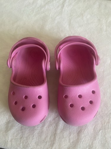 Crocs Niños Talla 8 C8 Rosa Usado en Excelente Condición - Imagen 2 de 6