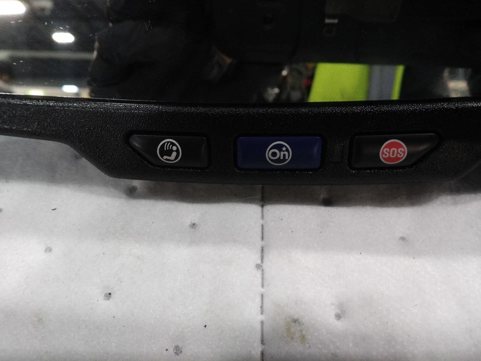 Espejo retrovisor interior delantero central usado se adapta a: GMC Yukon XL 1500 2017 delantero C Foto 3 de 4