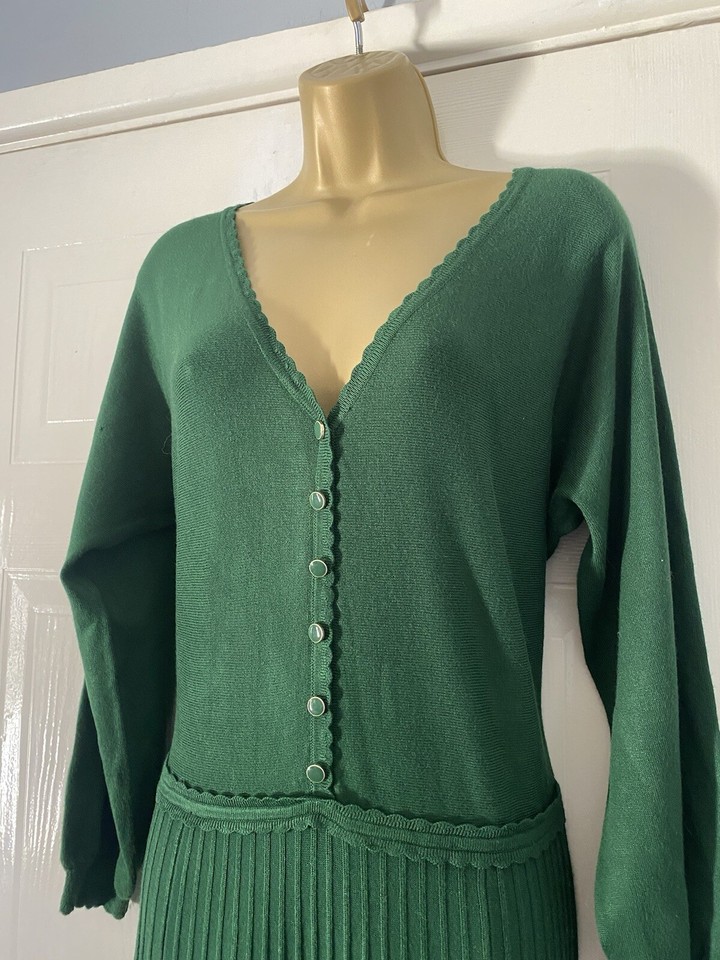 Beautiful Monsoon Rich Green Pleated Ribbed Knitted Jumper Dress Size M