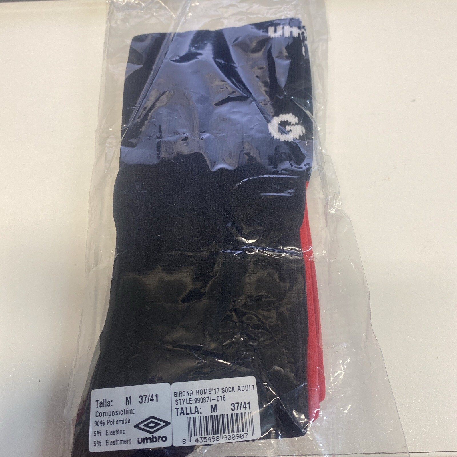 ZAPATO CALCETINES GIRONA FC ESPAÑA Umbro talla 4-7……………… nuevo con etiquetas