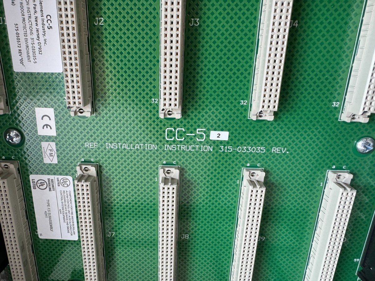 SIEMENS 500-633037 CC-5 Cerberus PRO Modular 5-Slot Card Cage, V