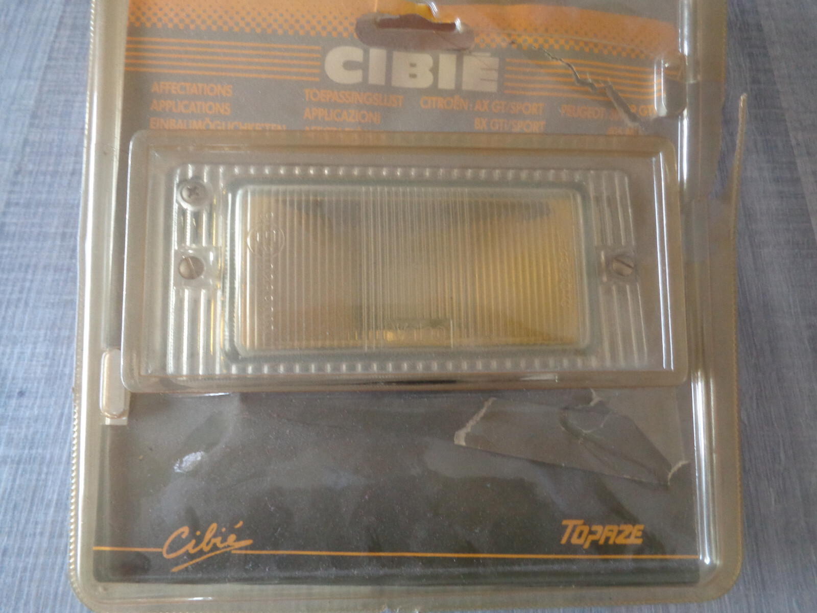 Antibrouillard VALEO 067541 Topaze jaune pour Peugeot 309 et 405 GTI