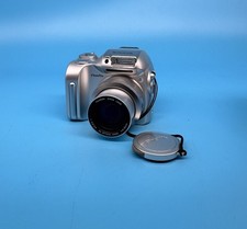 Fujifilm Finepix 2800 Zoom 2.0MP 6x Optical Digital Camera, Silver - Tested