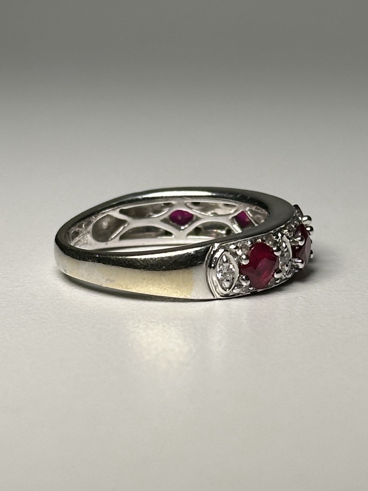 Solid 18K White Gold Ring & Ruby & Natural Diamon… - image 2