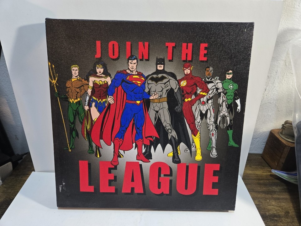 DC COMICS S21 Various Superheroes Framed Art, Picture 10 x 10 Comic Art