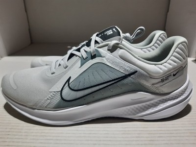 Nike Quest 5 Herren Sneaker - Größe UK 10 - DD0204-002 - UVP 72,99£
