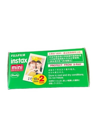 Fujifilm Instax Mini 8 16443917 Instant Film Camera - Raspberry