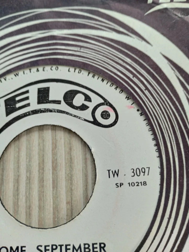 JOEY LEWIS ORCHESTRA " COME SEPTEMBER / ROMANCE ". REGGAE / CALYPSO. RARE SINGLE - Image 4 of 4