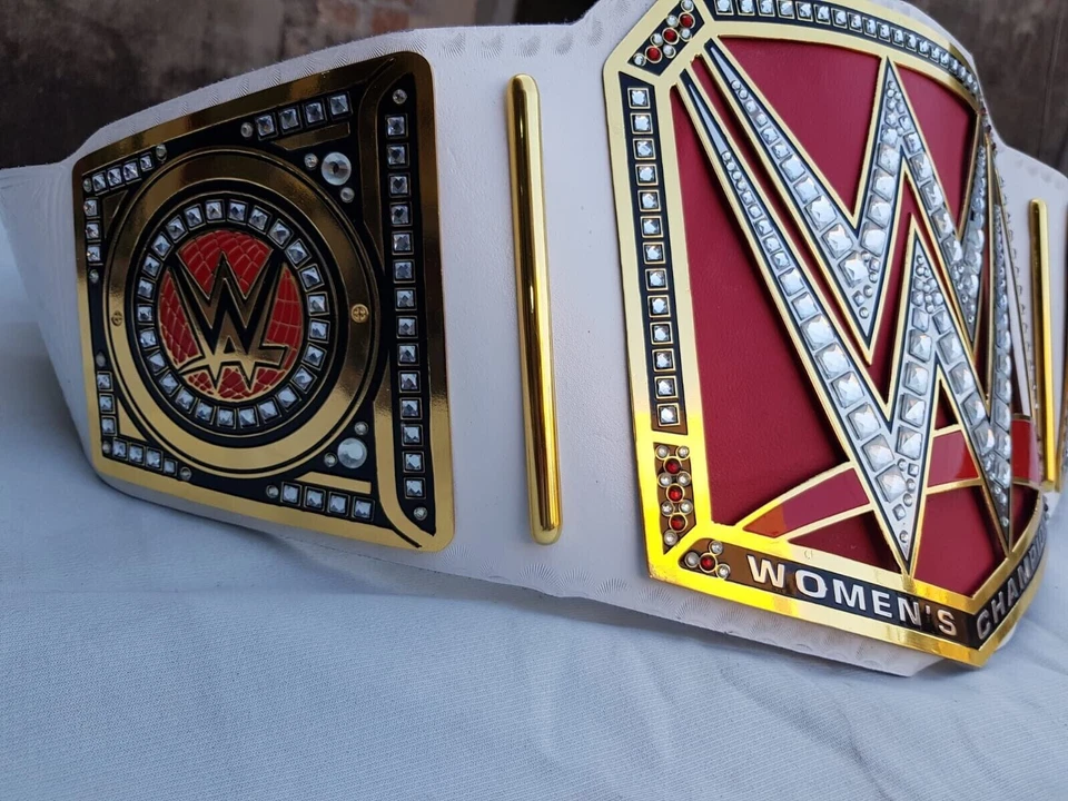 Womens Raw Championship Belt, Replica Title Belt Adult Size - Image 4 of 4