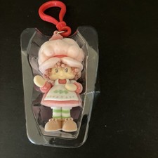 Strawberry Shortcake Mini Doll Hanger Bag Clip Keychain Flocked