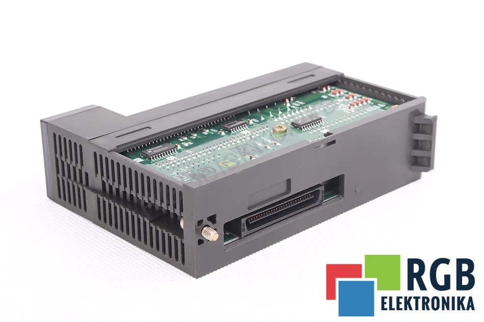 RS-232-C MITSUBISHI ELECTRIC - Reconditionné - Garantie 12 mois