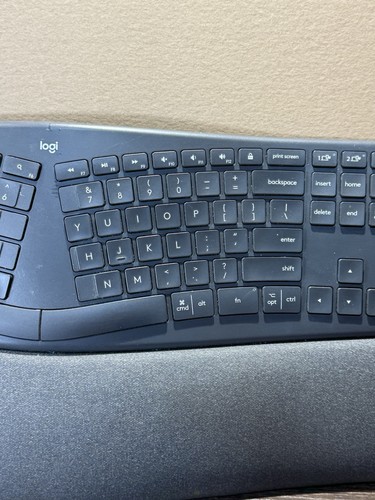 Logitech Ergo K860 Wireless Keyboard Ergonomic Split Design For Business USB - Picture 3 of 9