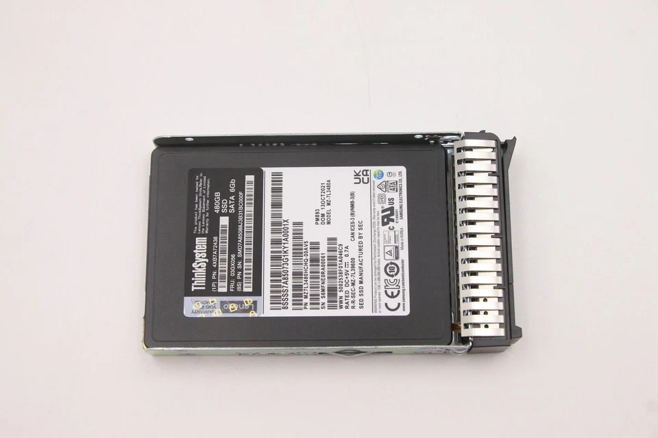 Lenovo 480GB ThinkSystem 03GX056 7XB7A72438 2.5-inch SFF SATA 6Gbps HOT SWAP SSD - Image 4 of 4