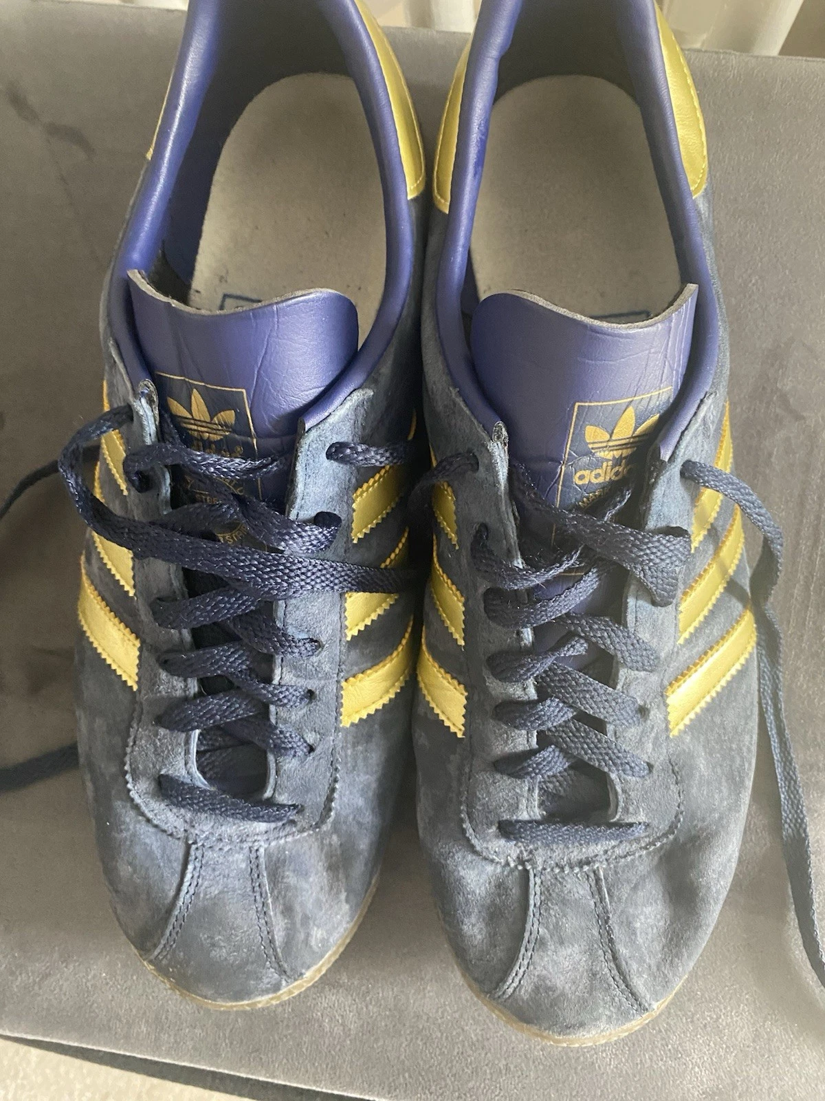 scarpe da ginnastica adidas taglia 10