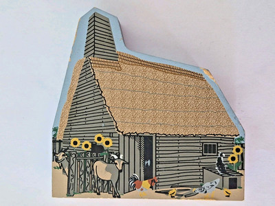 The Cat's Meow Village Spring Garden House Shelf Sitter 2008