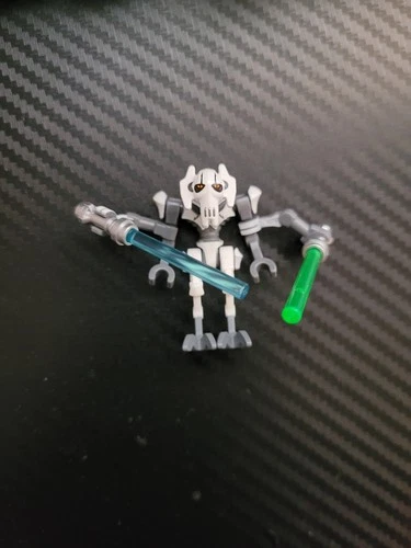 Lego General Grievous Minifigure, Slightly Used And In Great Condition