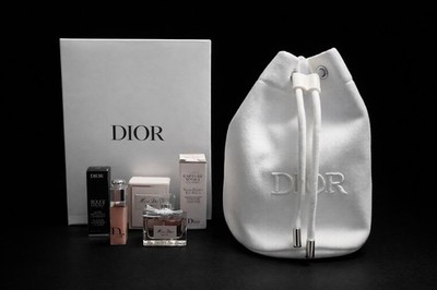 Dior Beauty Pouch + Mini Set Miss Dior Parfum Lip Maximizer Capture Totale