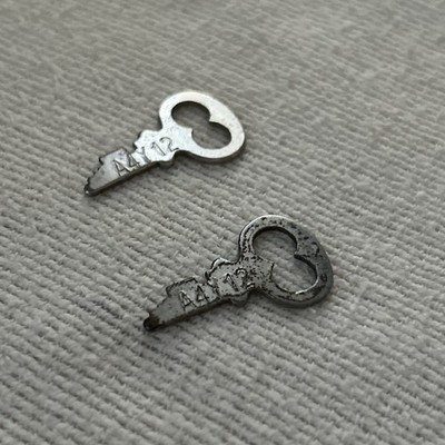 Vintage Eagle Lock Co. Keys ( Pair) Small A4Y12 Terryville Conn. USA