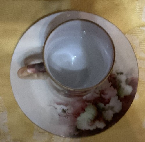 Rare VINTAGE Leaves tea cups an saucers D & C France Limogesb - Picture 2 of 5