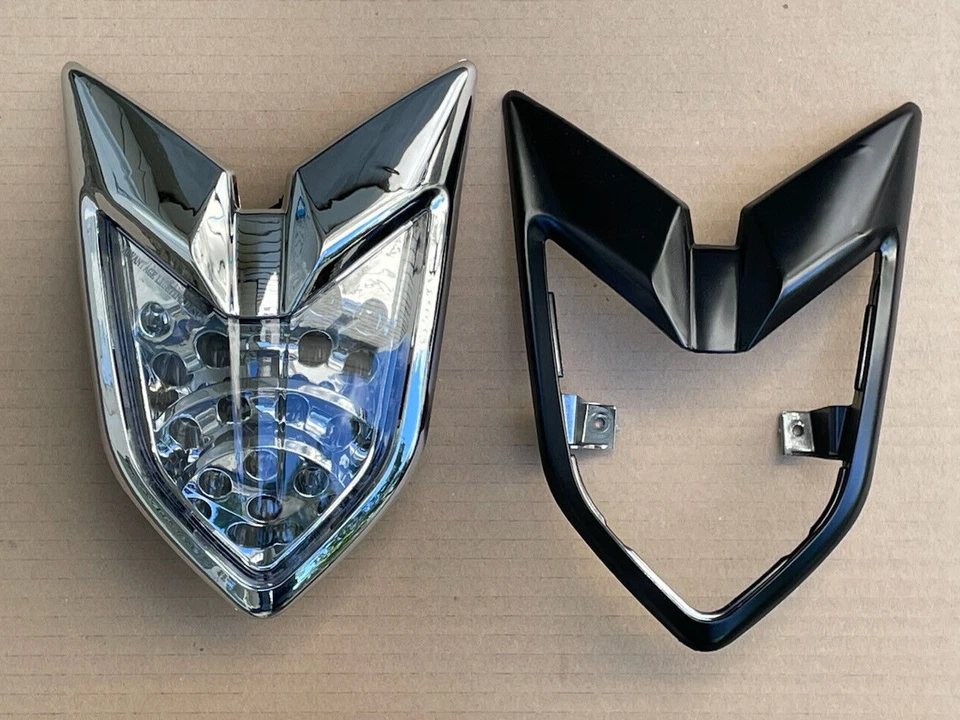 Kawasaki Vulcan 1700 2009-18 Integrated Tail Light Turn Signal NEW style LED  - Image 3 of 4