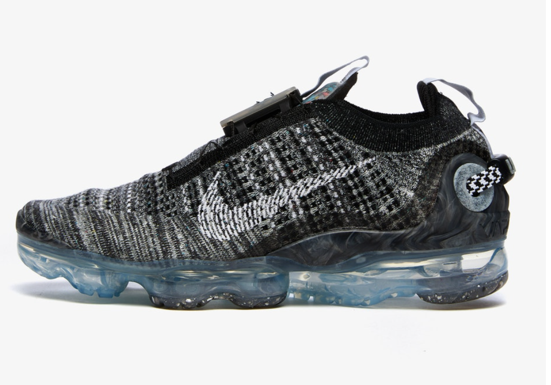 New Nike Air Vapormax 2020 Flyknit Oreo Sneakers CT1823 001  display picture 2