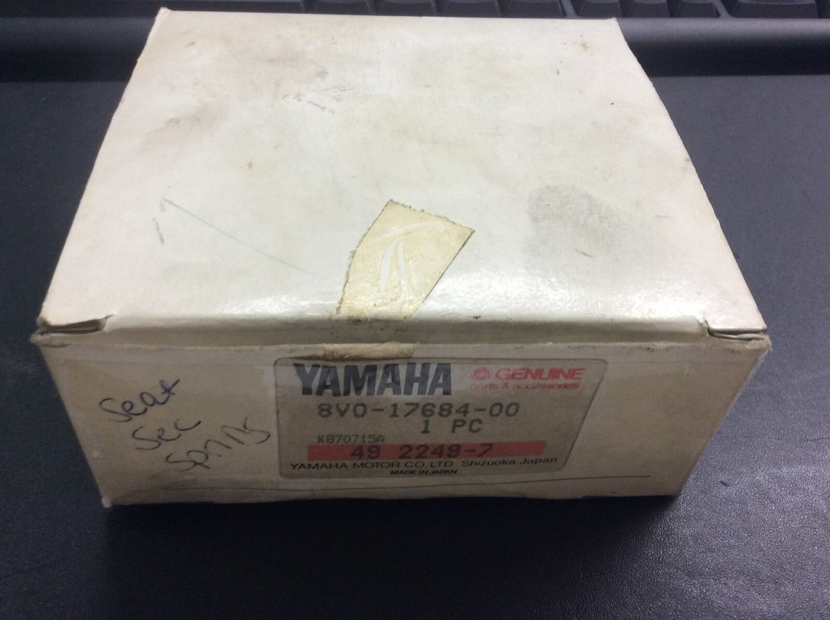 Yamaha Clutch Helix 8V0-17604-00-00 New OEM Secondary Clutch Helix