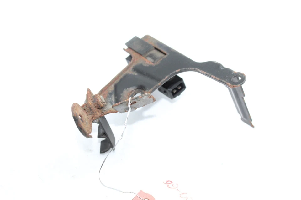 99-00 BMW E46 323I ВАКУУМНЫЙ НАСОС КЛАПАН УПРАВЛЕНИЯ Q3496 - Изображение 3 из 4