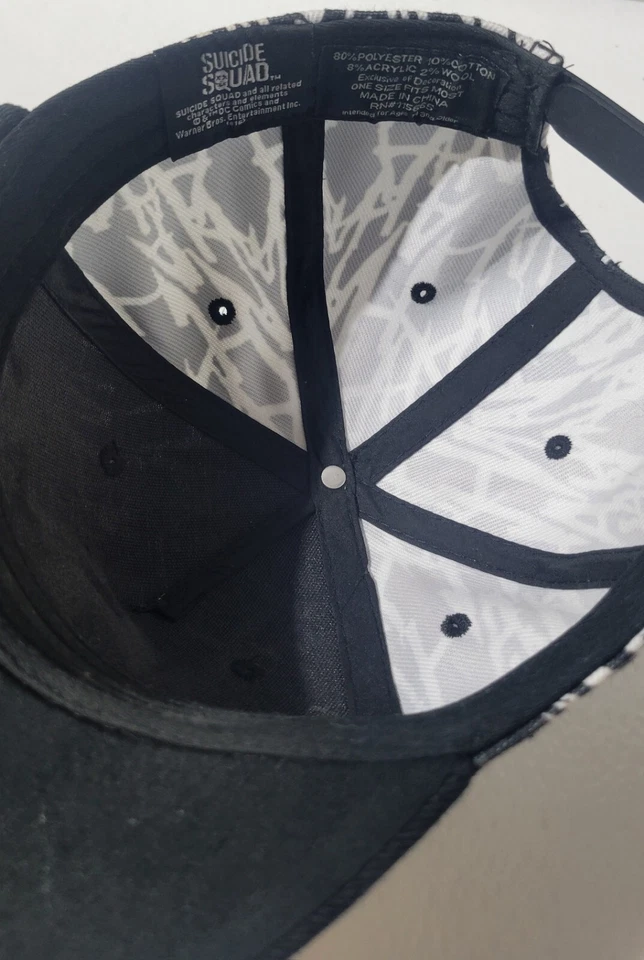 Gorra SUICIDE SQUAD Gorra Snapback Ajustable JOKER HAHA Allover RARA DC COMICS USADA EN EXCELENTE ESTADO Foto 4 de 4