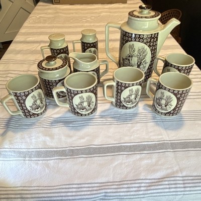 Country Kitchen 1978 Ceramic Floral Coffee/Tea Pot Set w/ Lid, 10pc Brown