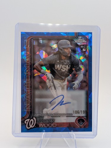 Autógrafo Topps 2025 cromo zafiro madera James (RC, AU) 106/199 WAS Nationals