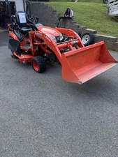 KUBOTA BX 2680 161 HOURS IN EXCELLENT SHAPE 60 INCH MOWING DECK LA344 LOADER